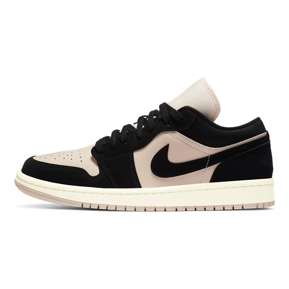 Air Jordan 1 Low · Beige